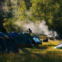 Découvrez les campings de charme près d'Avignon