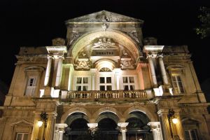 Tout sur l'opéra du Grand Avignon